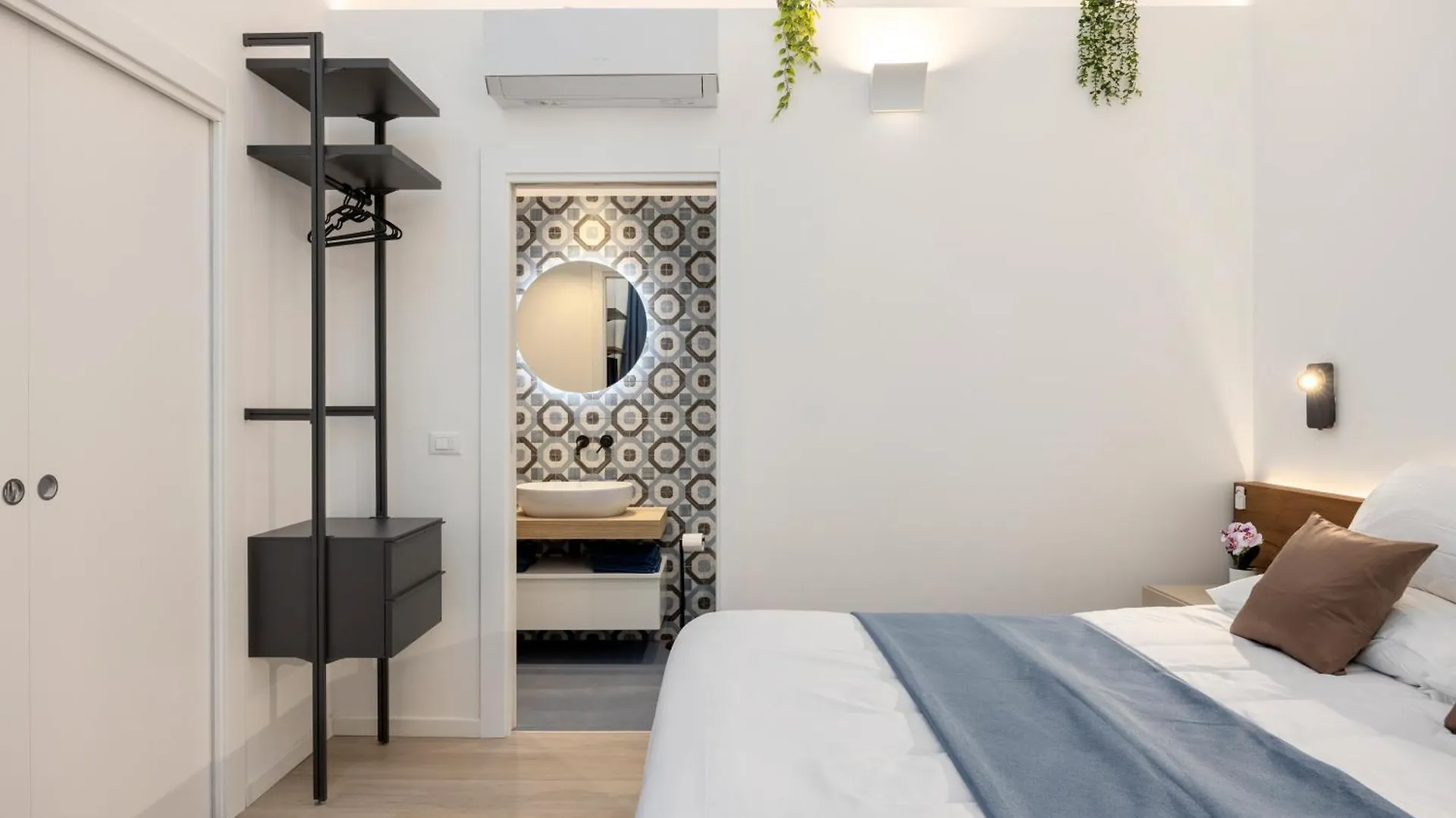 Roccella Apartments Palermo 0*,